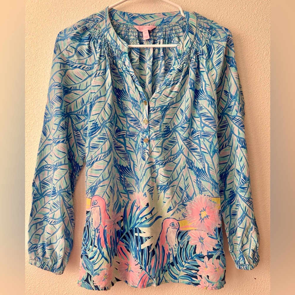 Lilly Pulitzer 100% Silk Tropical Print Women's Long Sleeved Top